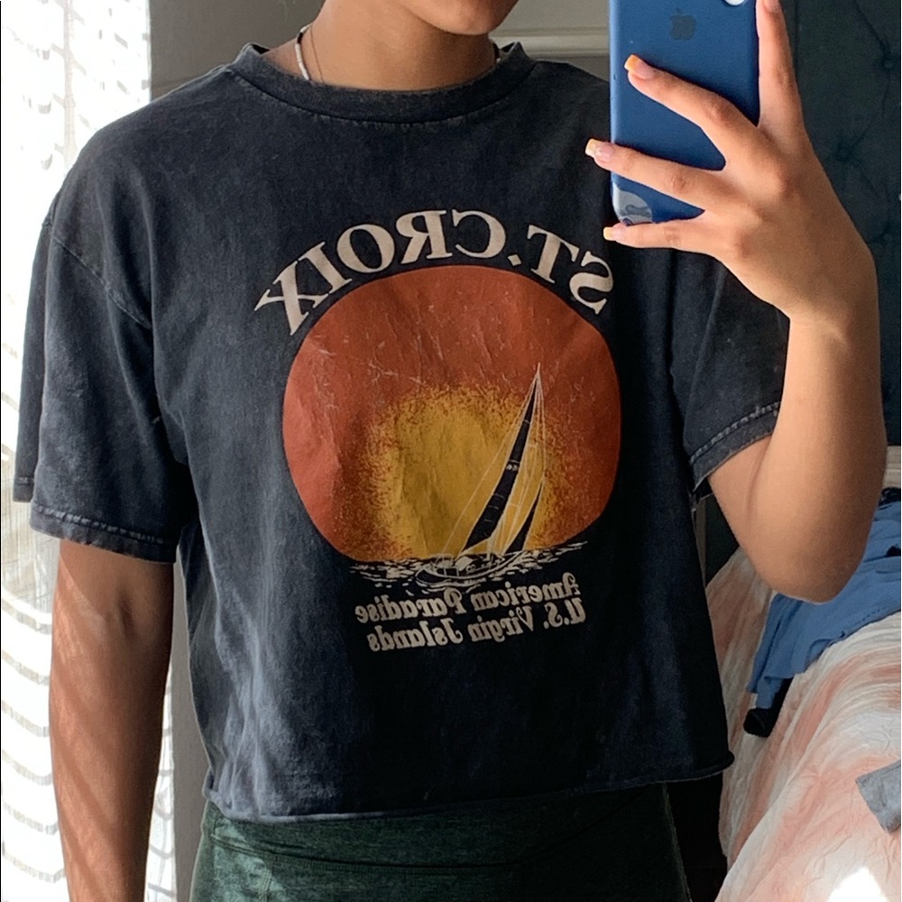 Brandy Melville crop top